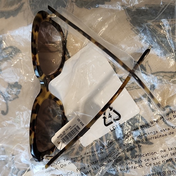 J. Crew Palma tortoise shell print oversized sunglasses - Picture 4 of 5